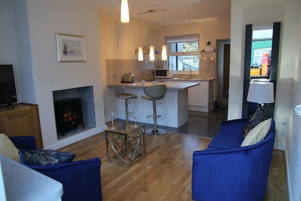 Charming Mid Terrace Cottage Conwy Eksteriør bilde